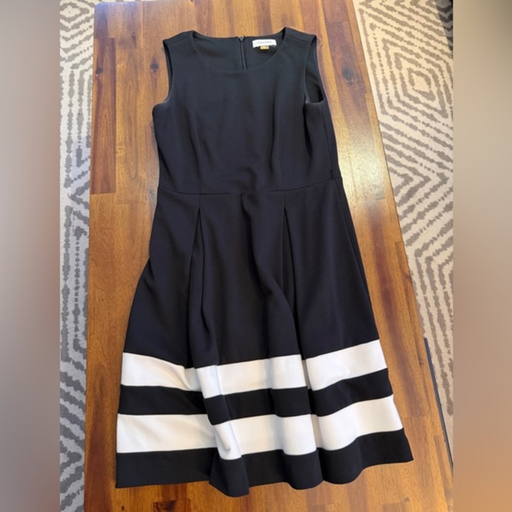 Calvin Klein Black and White Midi Dress. Pre-Loved